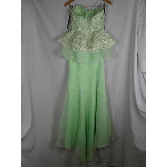 Andrea & Leo Couture Green Dress Size 6 - Picture 3 of 11
